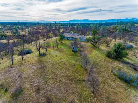 22399 Mirror Valley Ln, Redding, CA 96003 photo 35