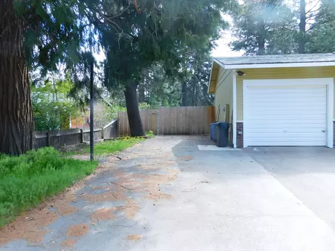 20189 Arrowood St, Burney, CA 96013 photo 2