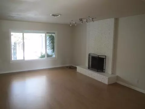 2320 Canal Dr, Redding, CA 96001 photo 6