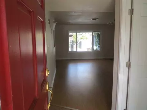 2320 Canal Dr, Redding, CA 96001 photo 5