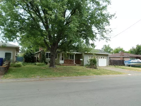 2929 Regal Ave, Redding, CA 96002 photo 4