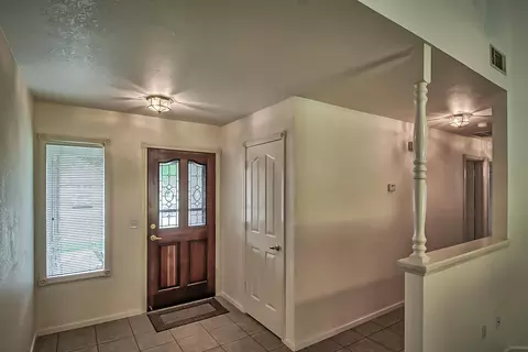 2166 Sageway Dr, Redding, CA 96003 photo 2