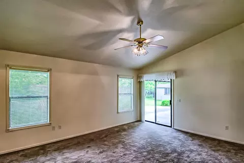 2166 Sageway Dr, Redding, CA 96003 photo 12