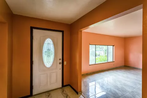 7701 Thistle Ln, Redding, CA 96002 photo 4