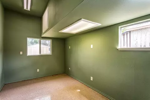 7701 Thistle Ln, Redding, CA 96002 photo 17