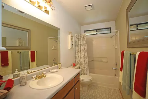 2171 Osprey Ln, Redding, CA 96003 photo 6
