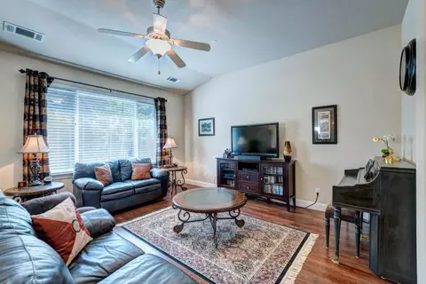 3611 Foothill Blvd, Redding, CA 96001 photo 6