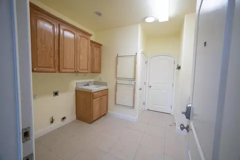 2161 Cadjew St, Redding, CA 96003 photo 30