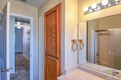 823 Wingsetter Ct, Redding, CA 96003 photo 10
