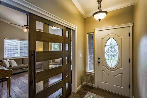 1644 Spanish Bay Dr, Redding, CA 96003 photo 3