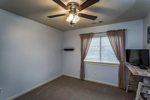 1644 Spanish Bay Dr, Redding, CA 96003 photo 17