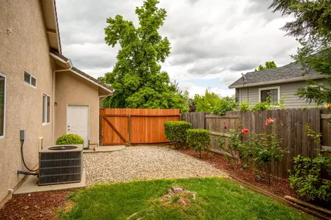 3785 Regatta Ct, Redding, CA 96001 photo 32