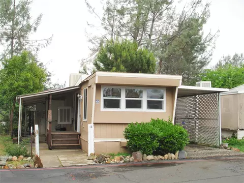481 Twin View Blvd Sp #15, Redding, CA 96003 photo 1
