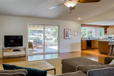 2989 Monte Bello Dr, Redding, CA 96001 photo 6
