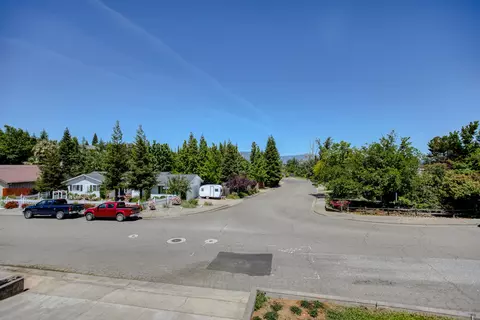 2989 Monte Bello Dr, Redding, CA 96001 photo 44