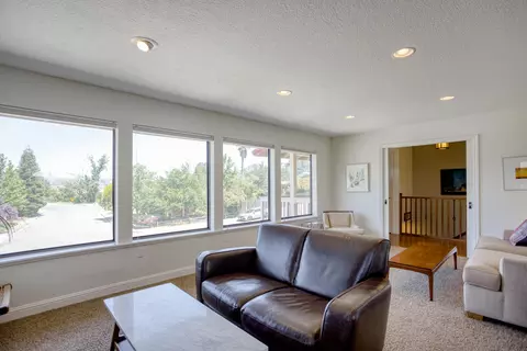 2989 Monte Bello Dr, Redding, CA 96001 photo 17