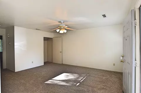 2057 Butte St, Redding, CA 96001 photo 5