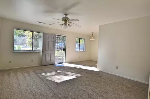 2057 Butte St, Redding, CA 96001 photo 10