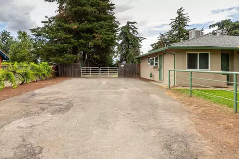 6931 Russell Ln, Redding, CA 96002 photo 16