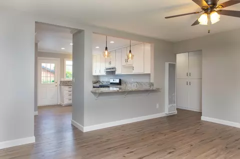 6931 Russell Ln, Redding, CA 96002 photo 8