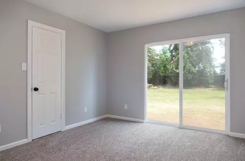 6931 Russell Ln, Redding, CA 96002 photo 14
