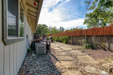 5494 Cedars Rd, Redding, CA 96001 photo 21