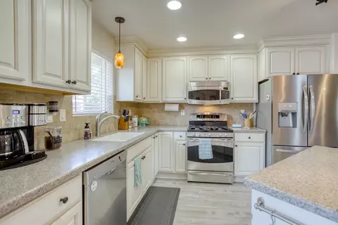 5494 Cedars Rd, Redding, CA 96001 photo 7