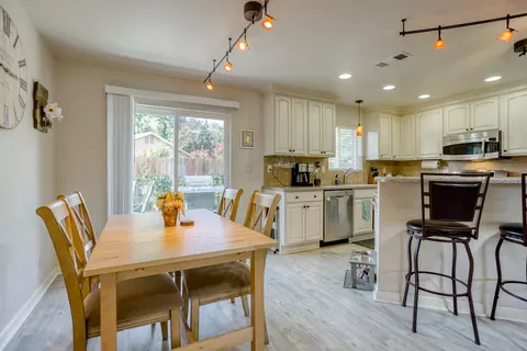 5494 Cedars Rd, Redding, CA 96001 photo 11