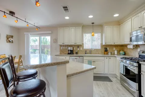 5494 Cedars Rd, Redding, CA 96001 photo 8