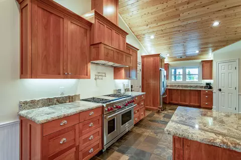 10924 Beaver Rd, Oak Run, CA 96069 photo 16
