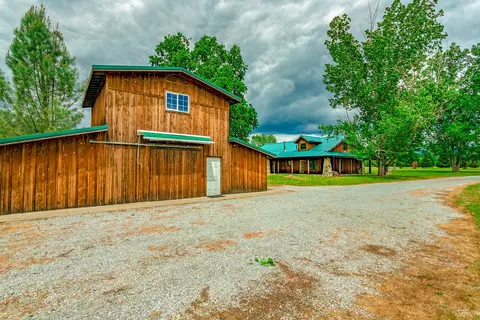 10924 Beaver Rd, Oak Run, CA 96069 photo 40
