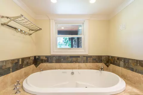 10924 Beaver Rd, Oak Run, CA 96069 photo 24