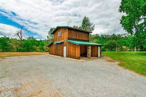 10924 Beaver Rd, Oak Run, CA 96069 photo 45