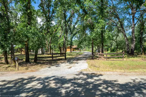 11502 Hawley Rd, Redding, CA 96003 photo 36