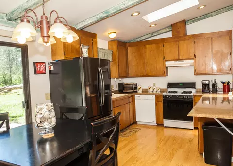 11502 Hawley Rd, Redding, CA 96003 photo 16