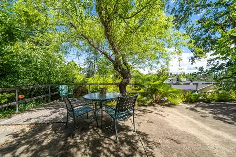 1521 Ridge Dr, Redding, CA 96001 photo 38