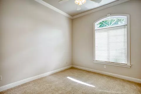 2663 La Rinconada Pl, Redding, CA 96002 photo 35