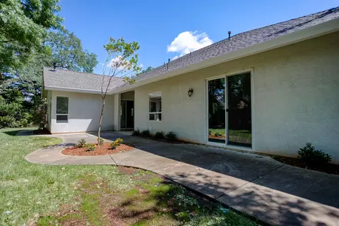2663 La Rinconada Pl, Redding, CA 96002 photo 59