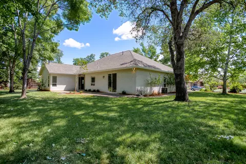 2663 La Rinconada Pl, Redding, CA 96002 photo 57