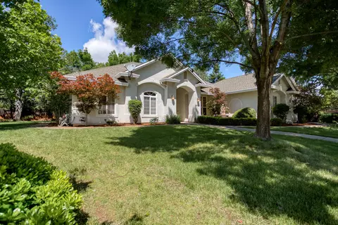 2663 La Rinconada Pl, Redding, CA 96002 photo 3