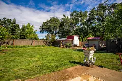 5599 Pleasant View Dr, Anderson, CA 96007 photo 17
