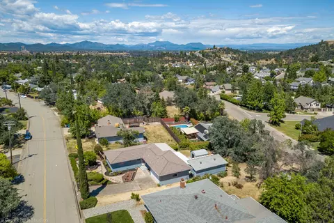 1703 Ridge Dr, Redding, CA 96001 photo 43
