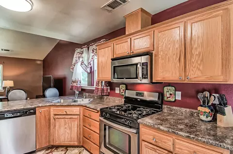 12385 Lake Blvd, Redding, CA 96003 photo 12