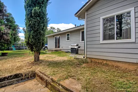 12385 Lake Blvd, Redding, CA 96003 photo 8