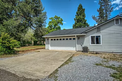 12385 Lake Blvd, Redding, CA 96003 photo 4