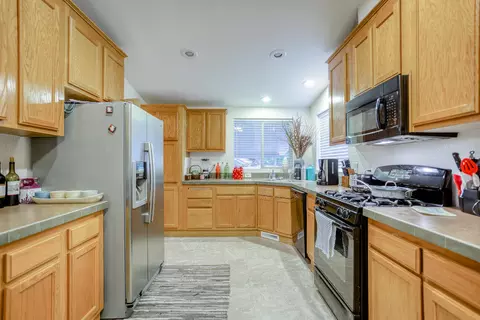 4409 White River Dr, Redding, CA 96003 photo 9