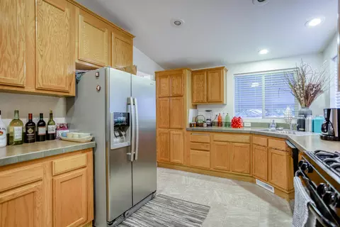 4409 White River Dr, Redding, CA 96003 photo 10
