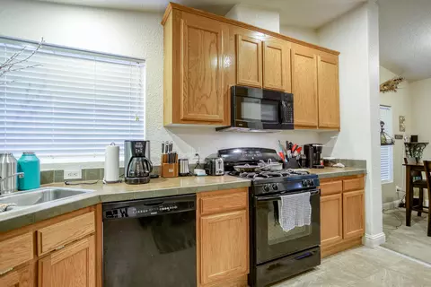 4409 White River Dr, Redding, CA 96003 photo 11