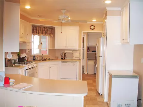 304 Lime Ct Sp #32, Redding, CA 96003 photo 11
