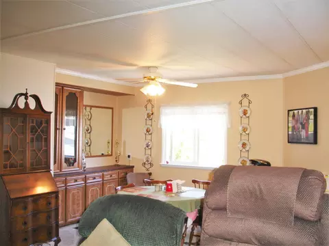 304 Lime Ct Sp #32, Redding, CA 96003 photo 9